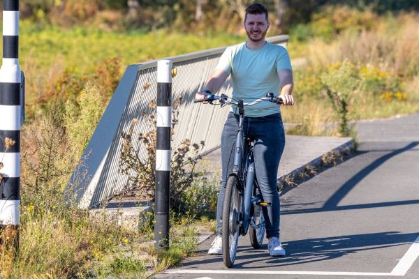 Hoe fiets je op een e bike Van Raam