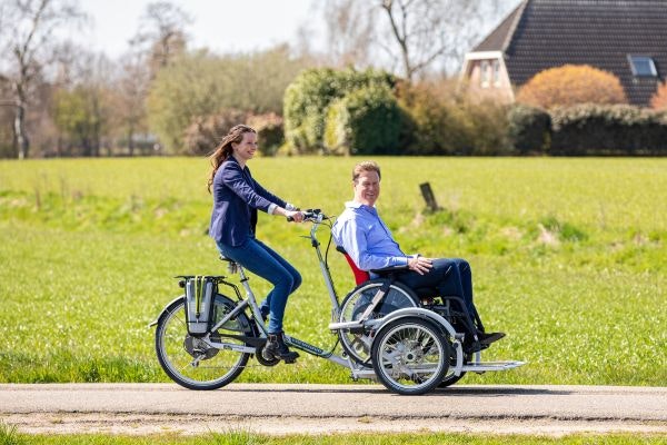 Tips for cycling with a wheelchair bike Van Raam VeloPlus