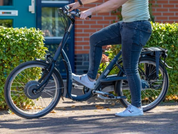 Renewed Balance low step through bike Van Raam spacious step through