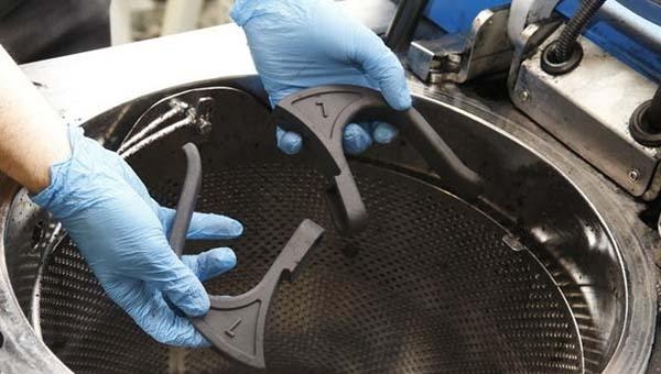 Tweewieler erzaehlt 3D-Drucken von 40000 Van Raam Fahrradteilen Faerbemaschine
