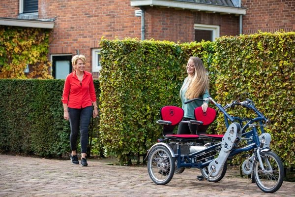 Le Fun2Go 1 vélo double Van Raam conducteur et passager