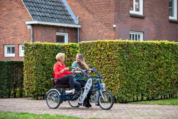 Van Raam side-by-side tandem with rotating chair