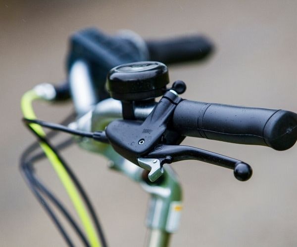 VeloPlus das Dreirad für Rollstuhl Fahrrad Feststellbremse