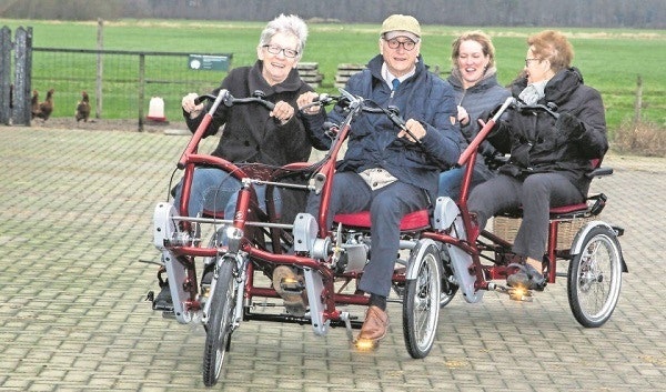 side by side tandem with trailer for care farm