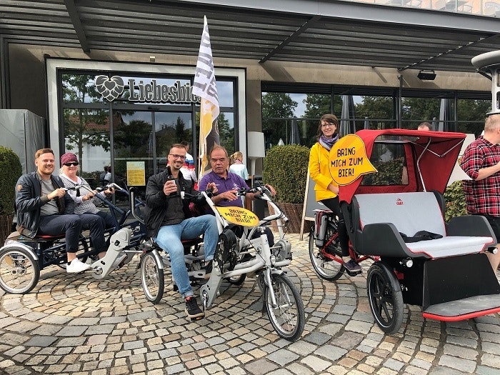 Craftbier Festival Rikscha Transportfahrrad Chat Van Raam Lastenfahrrad