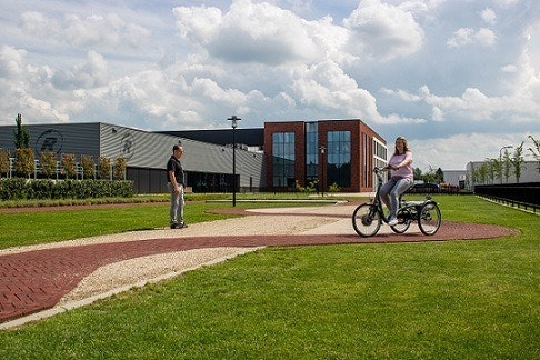Testing bicycles on a test track in case of reduced mobility in the elderly Testing bicycles on a test track in case of reduced mobility in the elderly