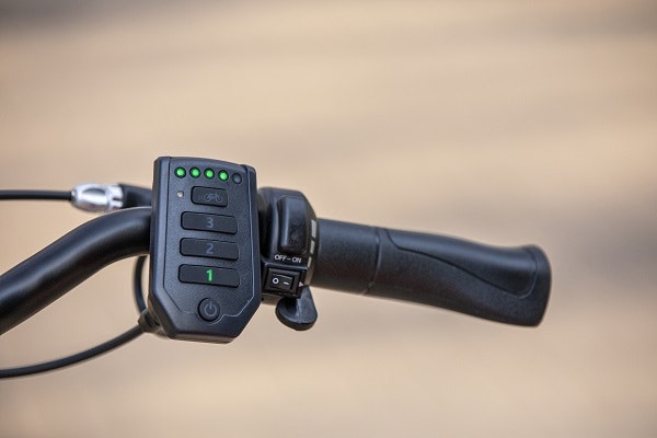 Manual control on the steering wheel Scooter bike Van Raam