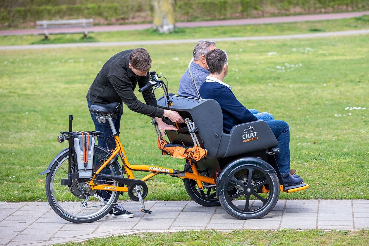 Storage canopy Chat rickshaw bicycle Van Raam