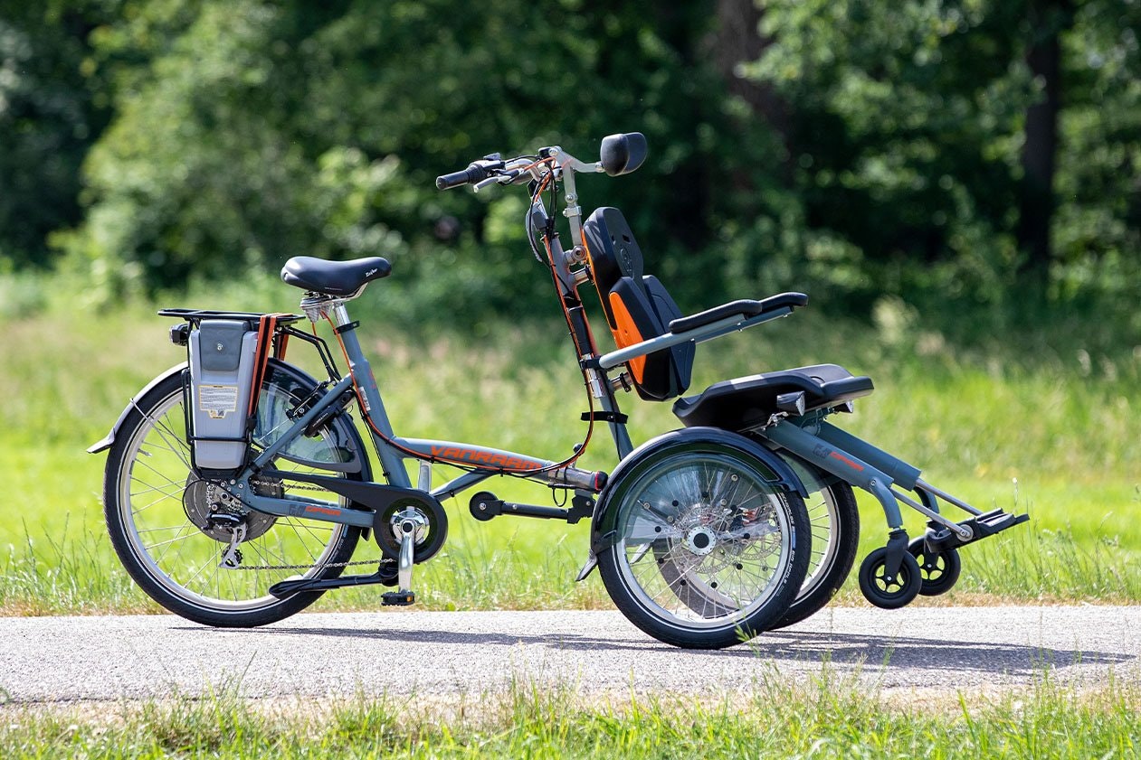 Bicycle for wheelchair user OPair Van Raam