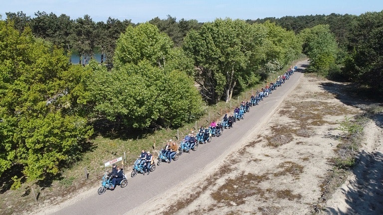 nieuwe fietsroute met duofietsen van Van Raam