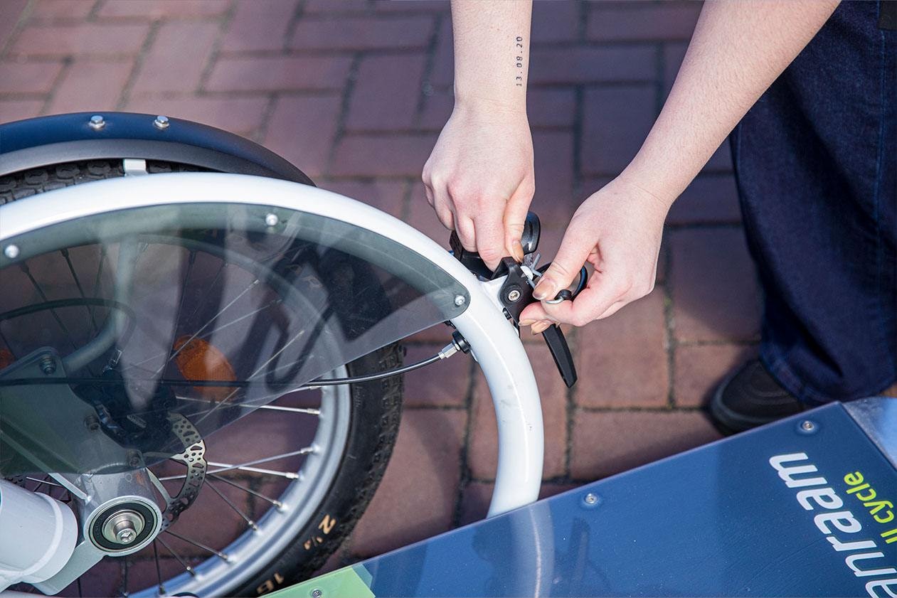 Safety pin for platform of VeloPlus wheelchair bike
