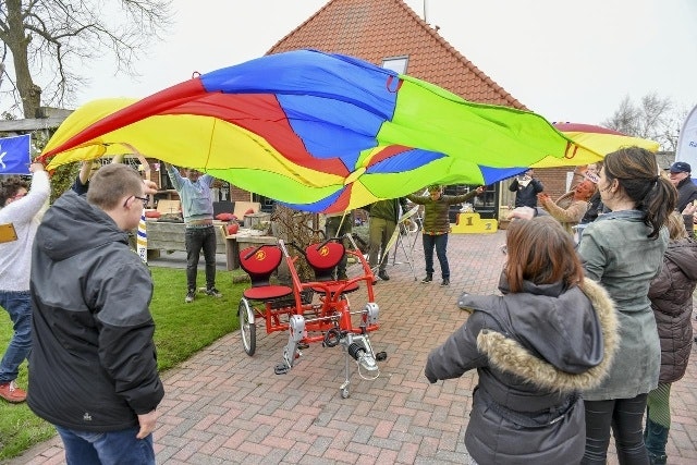 Thomashuis in Sint Nicolaasga heeft funtrain duofiets aanhanger