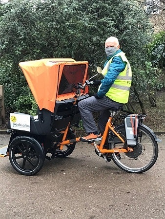 chat rickshaw service to the vaccination office