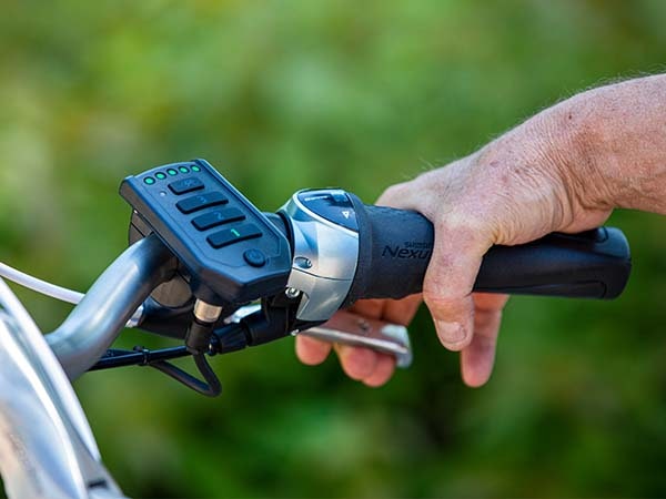 Versnellingen op aangepaste Van Raam fietsen Nexus versnellingsnaaf Versnellingen op aangepaste Van Raam fietsen Nexus versnellingsnaaf