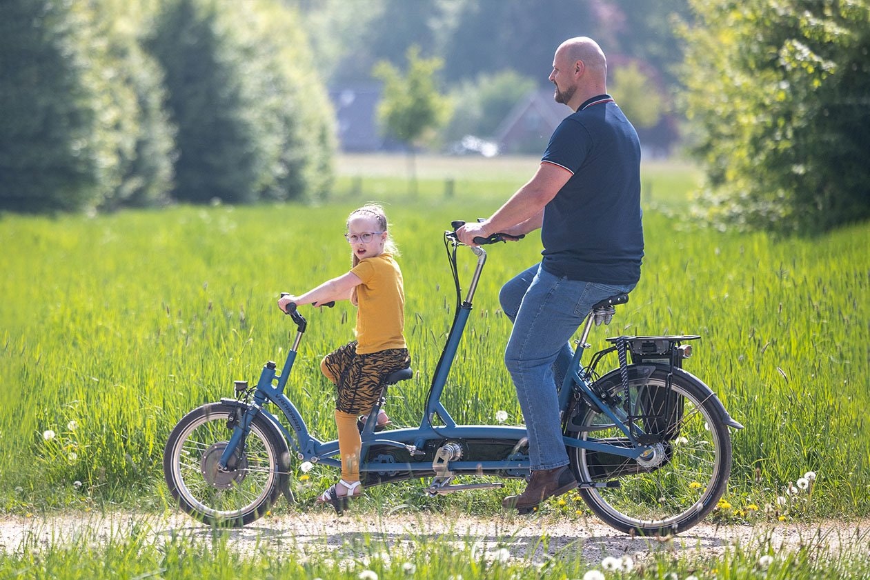 Van Raam Kinder tandem Kivo opstappen