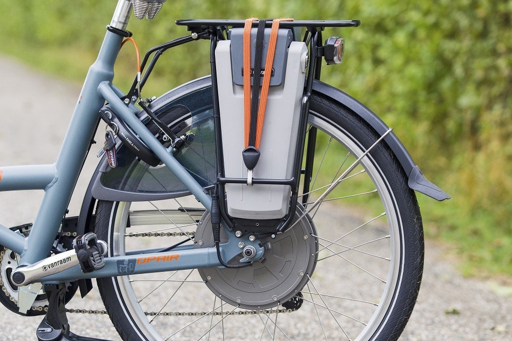 moteur et batterie de vélo en fauteuil roulant