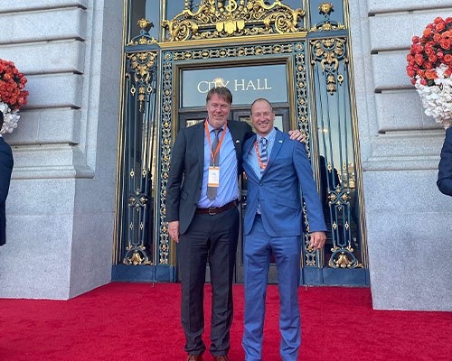 Van Raam on a trade mission to the United States City Hall San Francisco