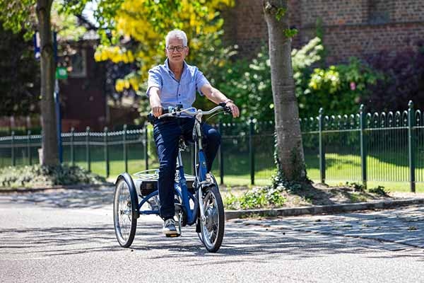 traditional men tricycle by van raam