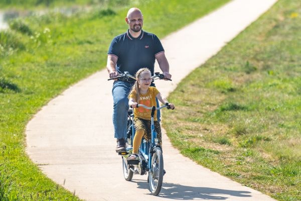 Kivo tandem fiets voor kind en volwassene fietsonderhoud Van Raam