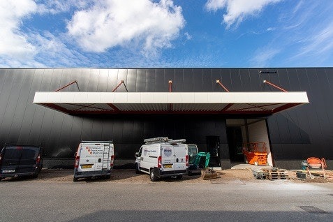 new hall roof van raam varsseveld