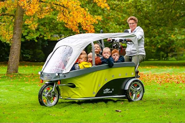 GoCab bicycle taxi for children