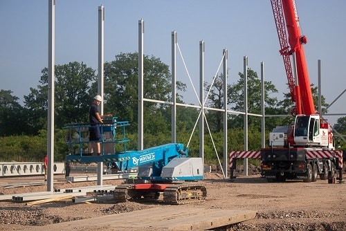 Plaatsen constructie uitbreiding Van Raam Varsseveld