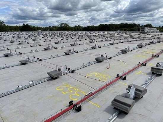 Tenten Solar neues Gebaude Varsseveld Van Raam Sonnenkollektoren