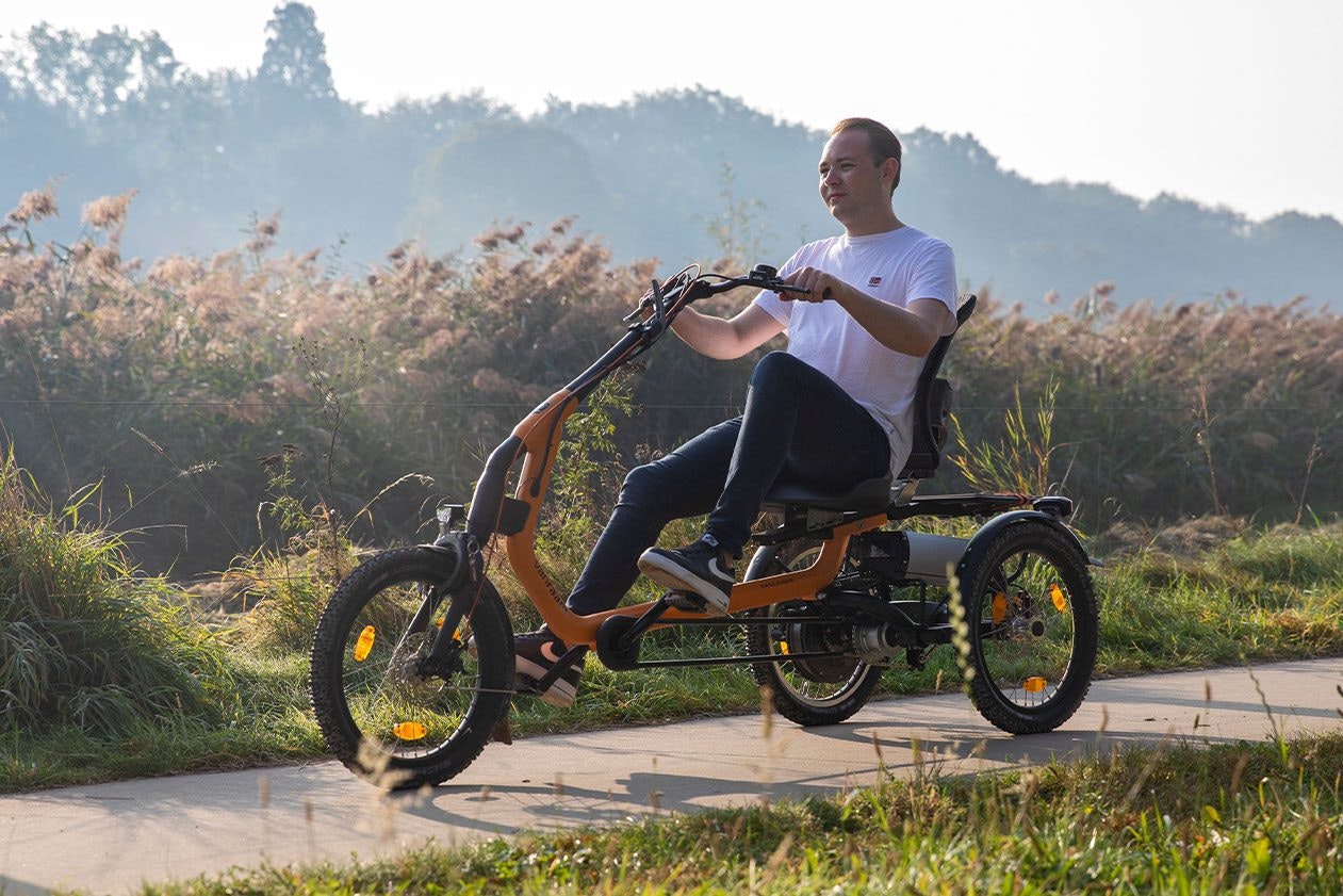 Easy Rider tricycle yellow orange matt