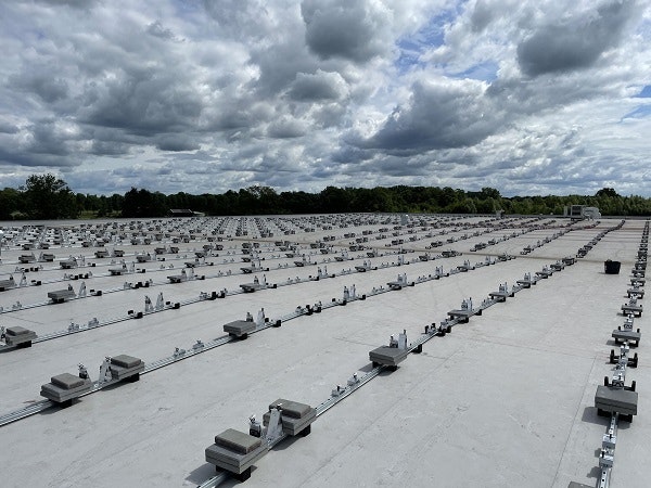 Tenten Solar nieuwbouwpand Van Raam Varsseveld zonnepanelen