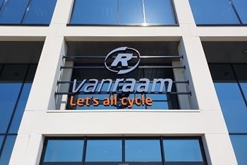 Contactez Van Raam