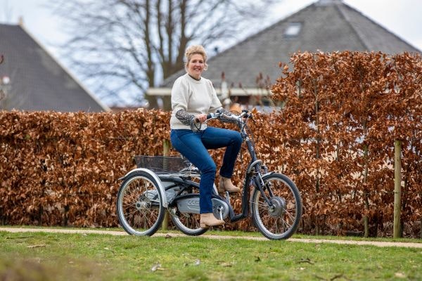 5 avantages du tricycle Maxi Comfort de Van Raam avec une entrée basse et large
