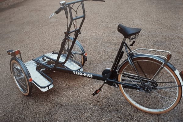 Wheelchair transport bike VeloPlus1 (1992)