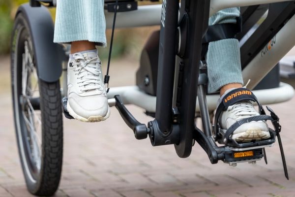 Beenfixatie Van Raam optie aangepaste fiets