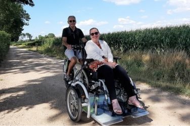 Expérience client VeloPlus fauteuil roulant vélo - famille Geertsma