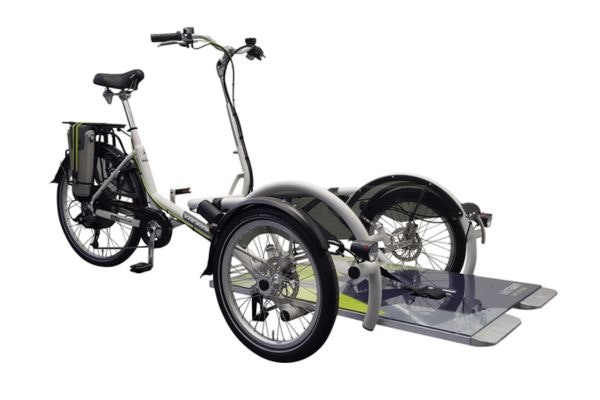 Velo fauteuil roulant VeloPlus avec assistance au pedalage