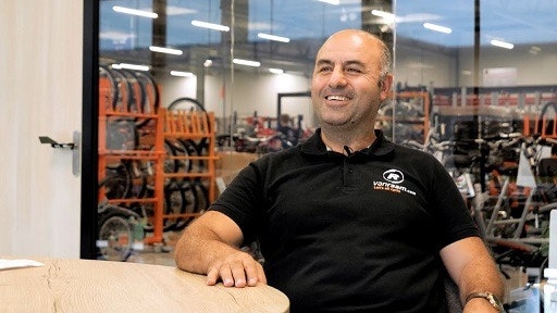 5 questions for team leader assembly van raam Mahmut