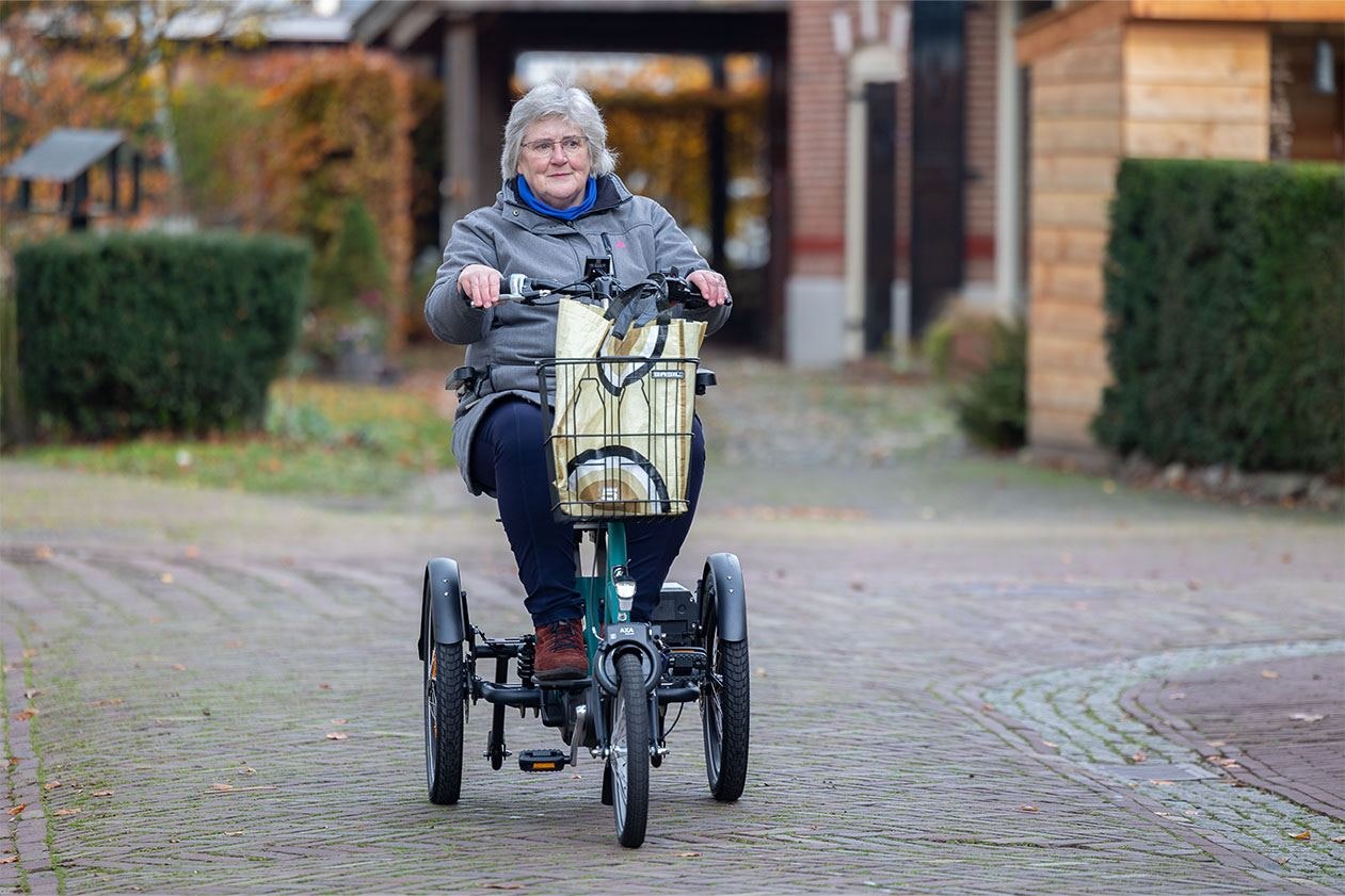 elektrische fiets en scootmobiel easy go van raam