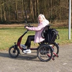 avis client e-tricycle Easy Rider Compact Van Raam Nancy ten Broeke avatar avis client e-tricycle Easy Rider Compact Van Raam Nancy ten Broeke avatar