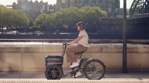 Thuja elektrische driewieler met transportbak Thuja elektrische driewieler met transportbak
