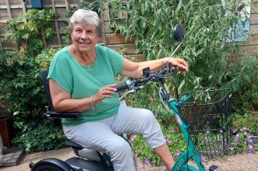 Fietsen met polyneuropathie Easy Go scooterfiets vanRaam Lyda Koerten
