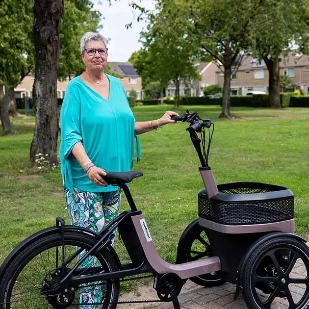 Loes  Kundenerfahrung vanRaam Thuja Dreirad erste Auslieferung Loes Kundenerfahrung vanRaam Thuja Dreirad erste Auslieferung