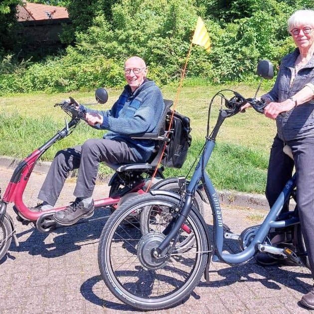 vanRaam klantervaring Balance lage instap fiets en Easy Rider Compact driewieler - Leontine en Henk vanRaam klantervaring Balance lage instap fiets en Easy Rider Compact driewieler - Leontine en Henk