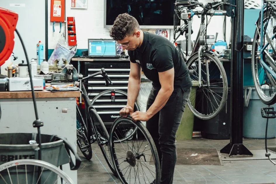 werkplaats Van Boxel Tweewielers vanRaam dealer