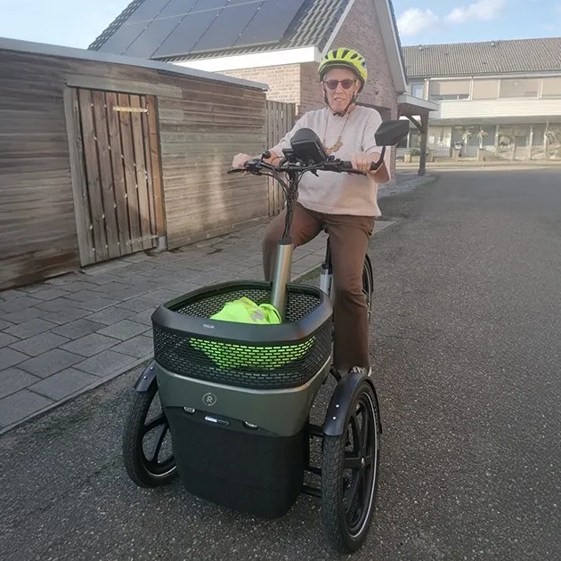 Hedwig Vigoureux on her Thuja tricycle Hedwig Vigoureux on her Thuja tricycle