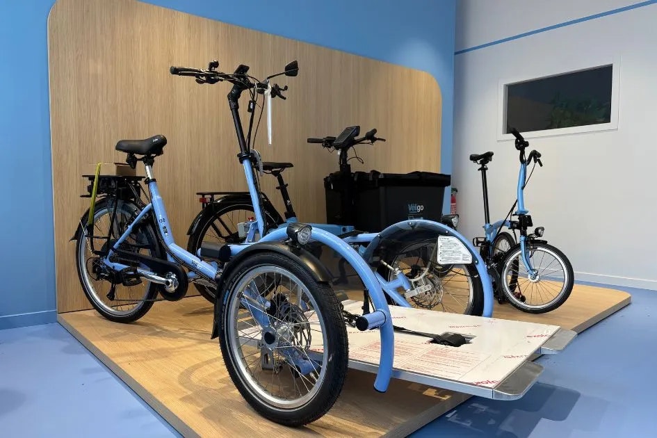 Vélico Location Rent vanRaam bike Paris VeloPlus wheelchair bike
