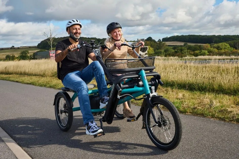 vanRaam Fun2Go duo bike cycling together