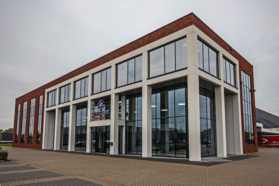 vanRaam headquarters – Georg Bleicher