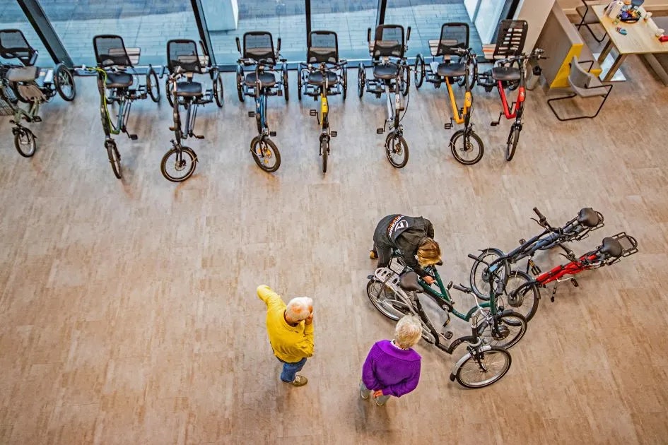 vanRaam showroom - Georg Bleicher