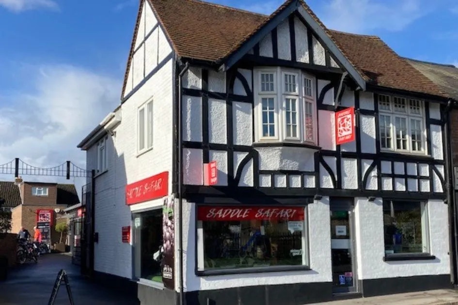 Saddle Safari vanRaam dealer