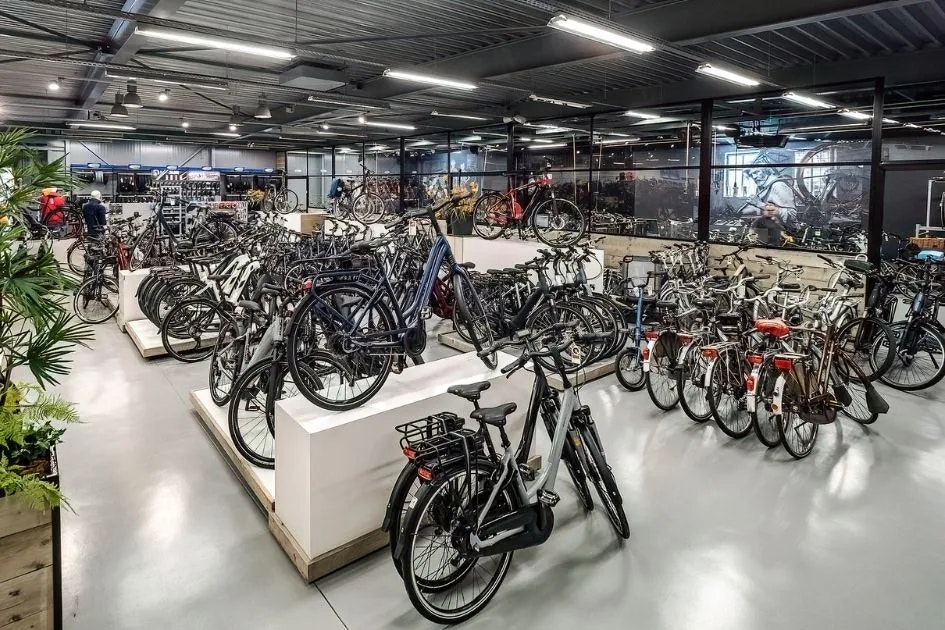 vanRaam dealer Van Oosterhout Tweewielers